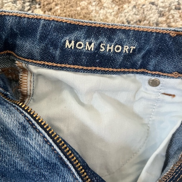AE mom shorts - Picture 3 of 7